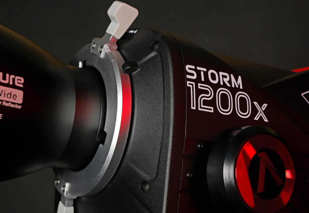 The Aputure STORM 1200x is a powerful 1200W dual-color point-source LED fixture, built for professional productions that demand precise color control, high output, and rugged reliability.